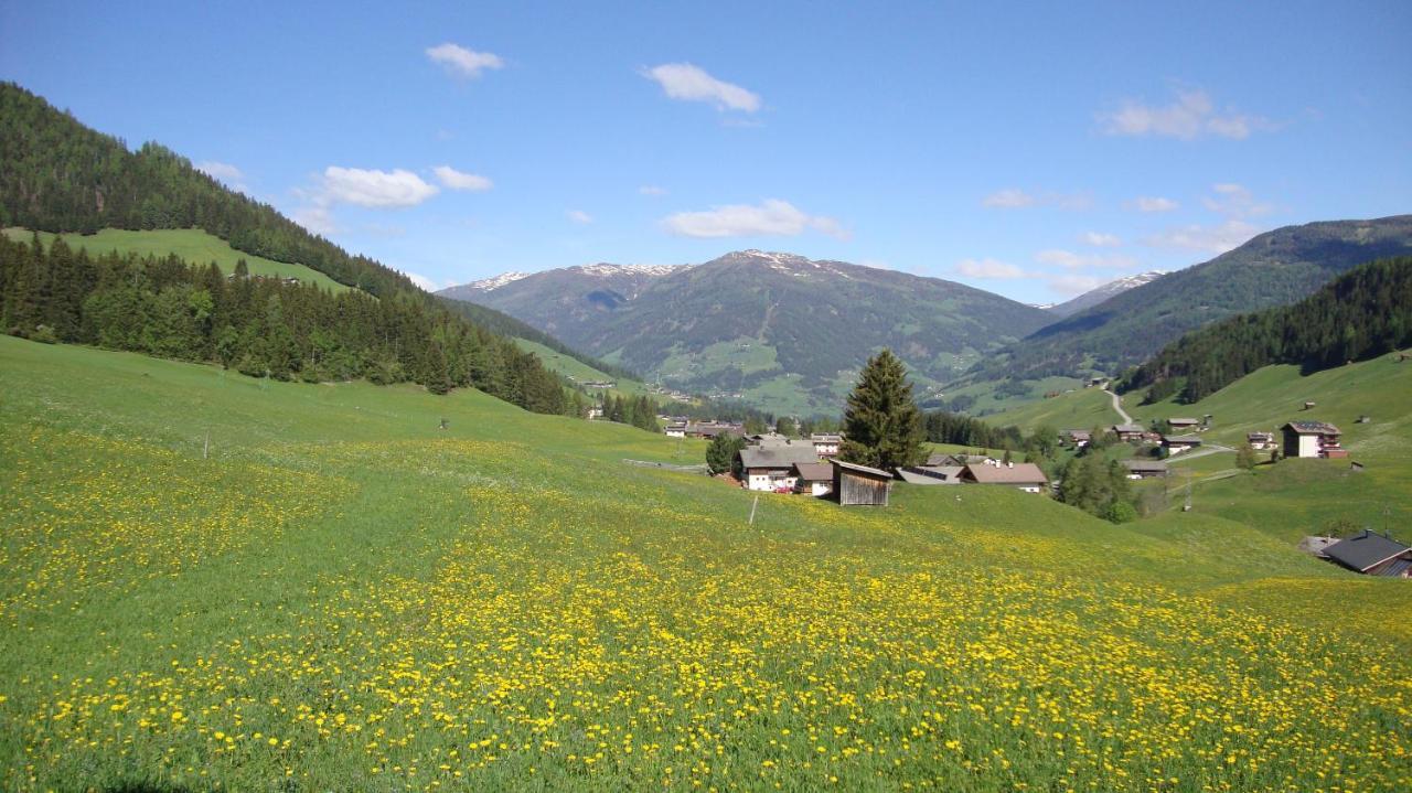 Haus Annemarie Apartments Kartitsch - Hochpustertal エクステリア 写真