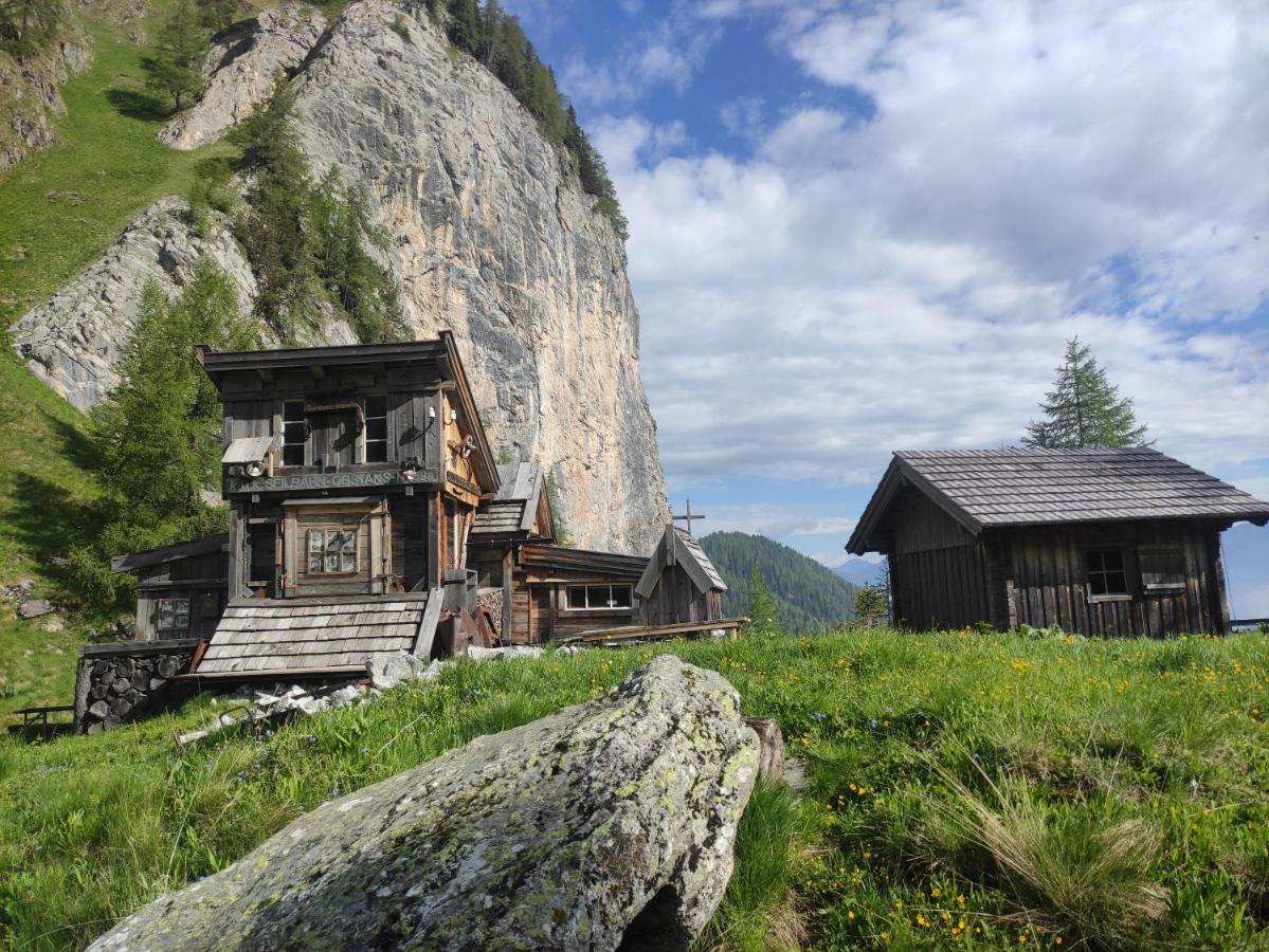 Haus Annemarie Apartments Kartitsch - Hochpustertal エクステリア 写真